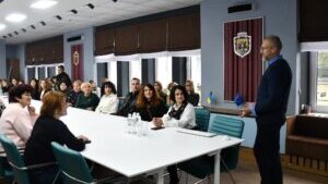 У Ніжині відбулася лекція знавця фешн-індустрії Мирослава Мельника «Ікона стилю»
